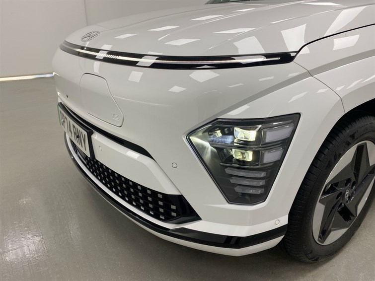 Used Hyundai KONA 2025 for sale - 77210493: Photo 21