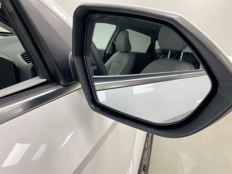 Used Hyundai KONA 2025 for sale - 77210493: Photo 26