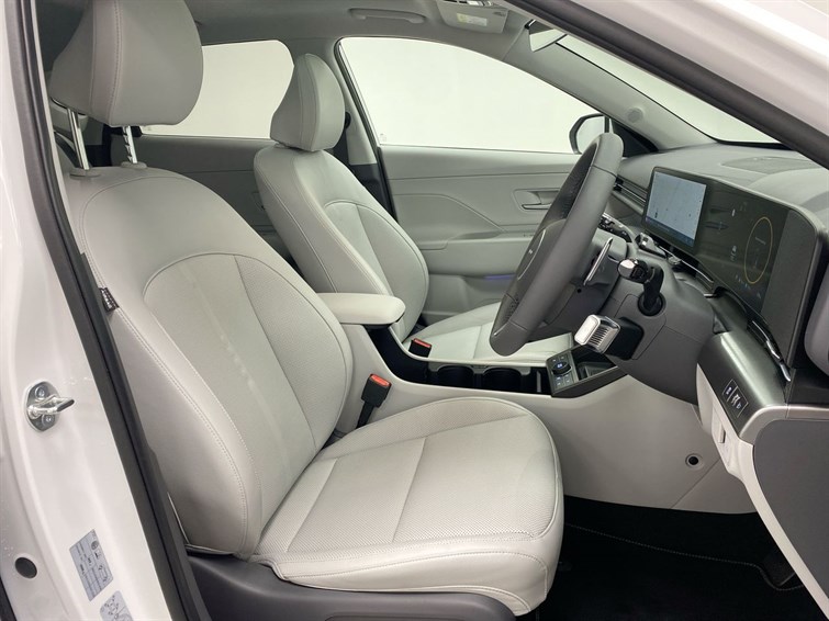 Used Hyundai KONA 2025 for sale - 77210493: Photo 32