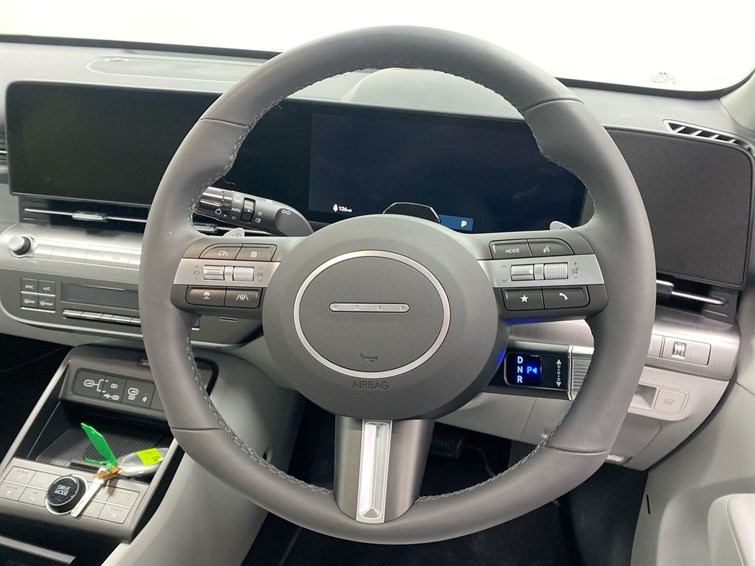 Used Hyundai KONA 2025 for sale - 77210493: Photo 44