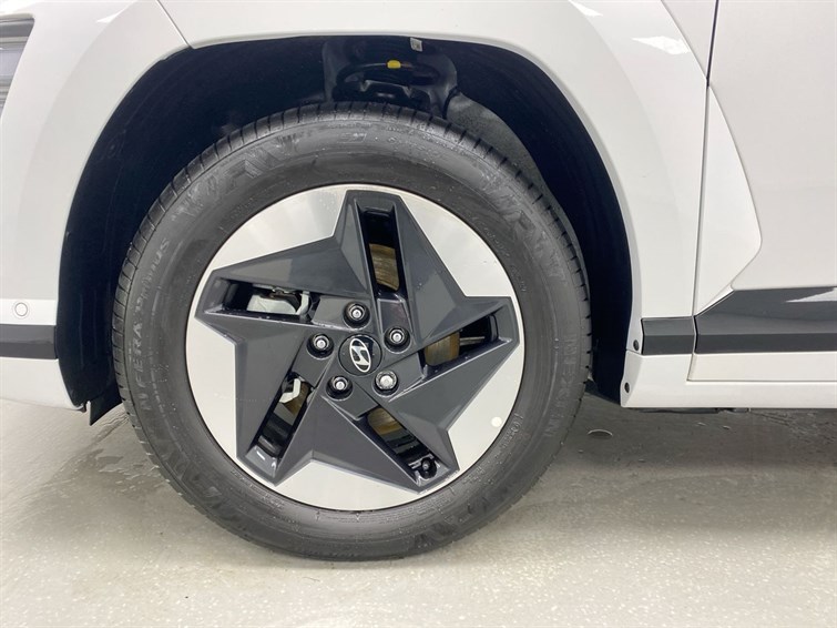 Used Hyundai KONA 2025 for sale - 77210493: Photo 9