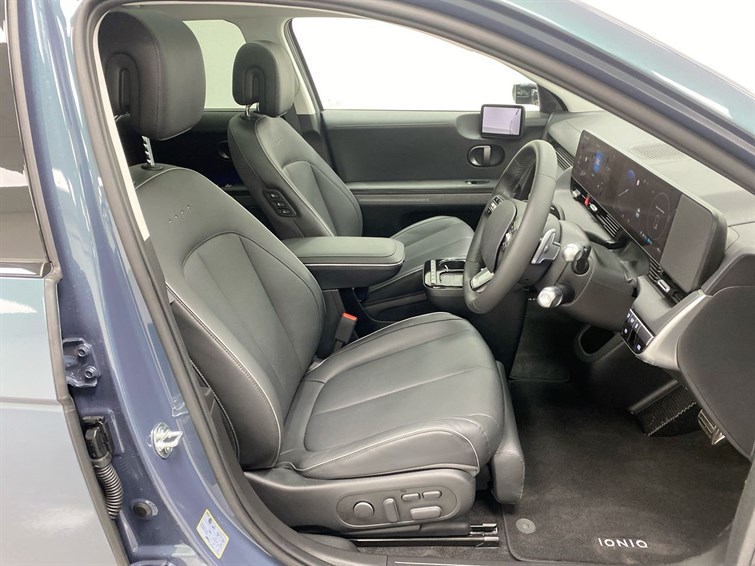 Used Hyundai IONIQ 5 2025 for sale - 77210479: Photo 32