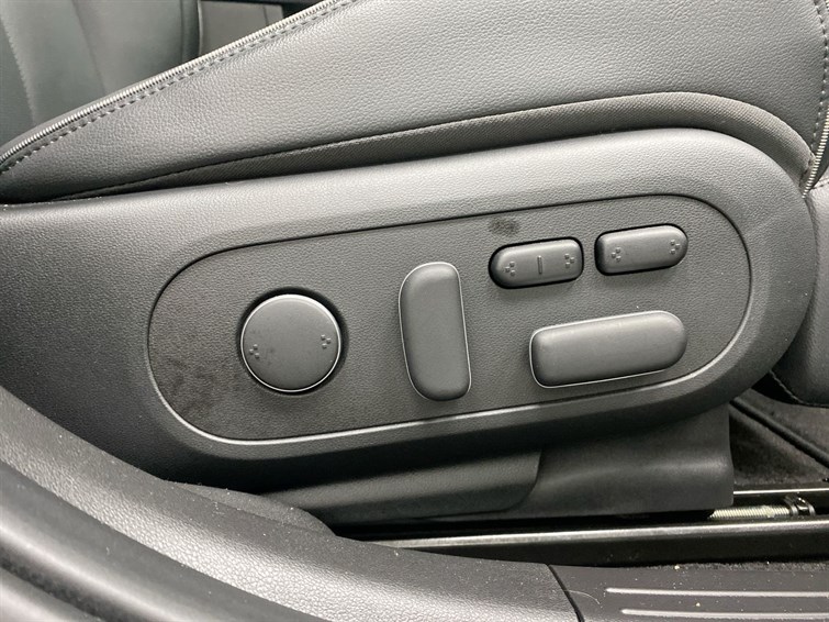 Used Hyundai IONIQ 5 2025 for sale - 77210479: Photo 70