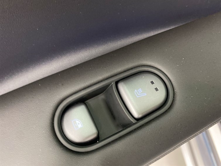 Used Hyundai IONIQ 5 2025 for sale - 77210479: Photo 73