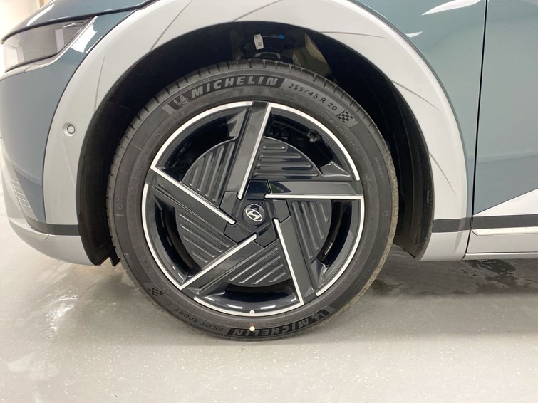 Used Hyundai IONIQ 5 2025 for sale - 77210479: Photo 9