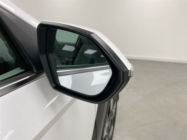 Used Hyundai KONA 2025 for sale - 77280519: Photo 19