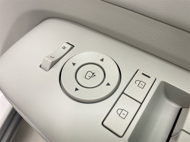 Used Hyundai KONA 2025 for sale - 77280519: Photo 28