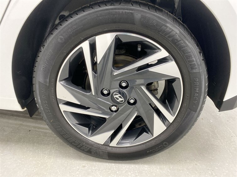 Used Hyundai i20 2021 for sale - 77359876: Photo 19