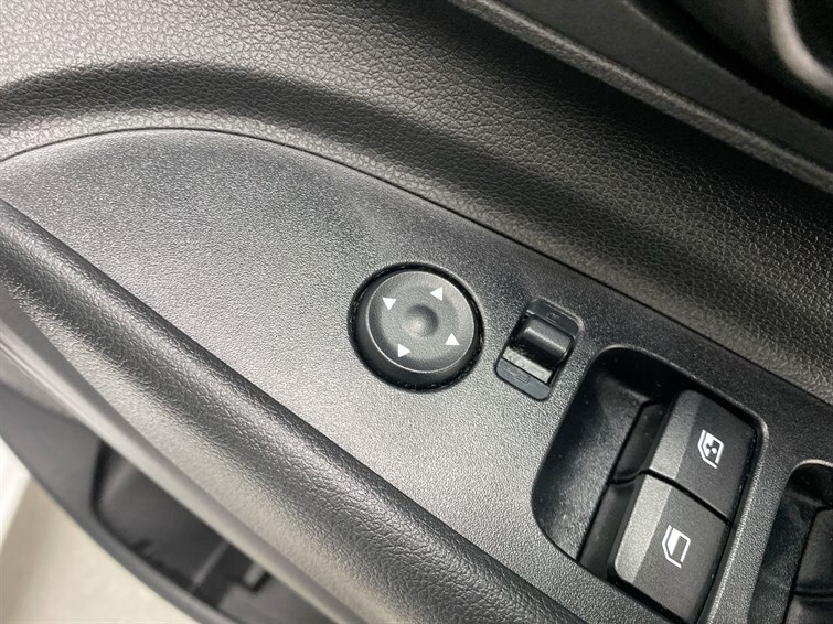 Used Hyundai i20 2021 for sale - 77359876: Photo 35