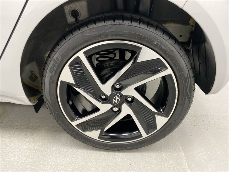 Used Hyundai i10 2021 for sale - 77210504: Photo 19