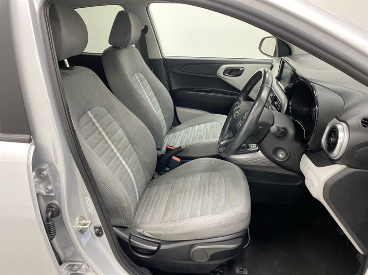 Used Hyundai i10 2021 for sale - 77210504: Photo 31