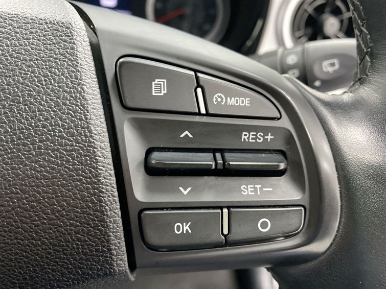 Used Hyundai i10 2021 for sale - 77210504: Photo 40