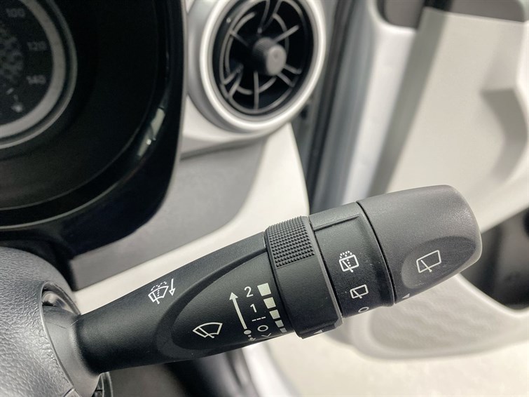 Used Hyundai i10 2021 for sale - 77210504: Photo 41