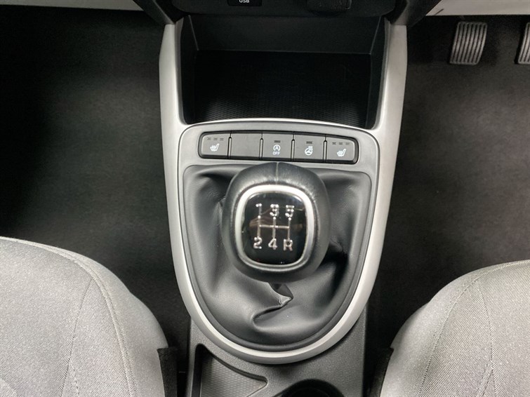 Used Hyundai i10 2021 for sale - 77210504: Photo 47