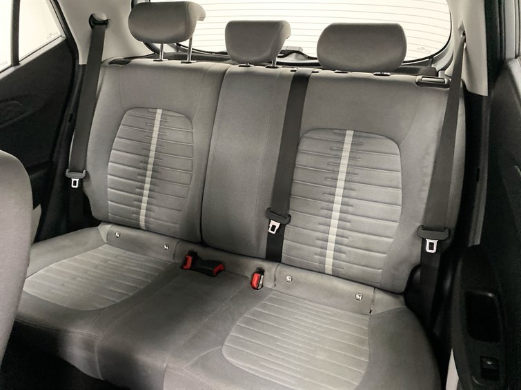 Used Hyundai i10 2021 for sale - 77210504: Photo 8