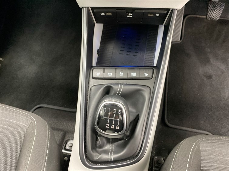 Used Hyundai i20 2023 for sale - 77525699: Photo 48