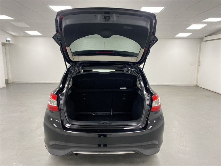 Used Nissan Pulsar 2018 for sale - 77239226: Photo 60