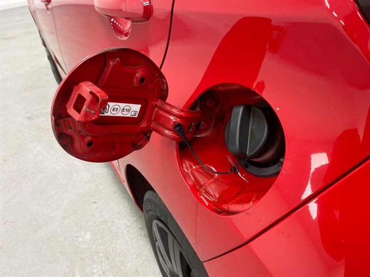 Used Toyota AYGO 2018 for sale - 77627023: Photo 27