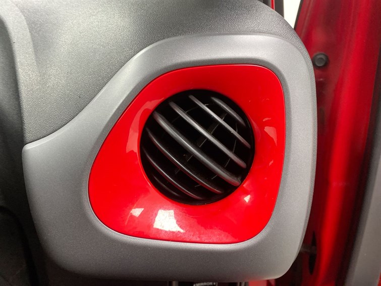 Used Toyota AYGO 2018 for sale - 77627023: Photo 35