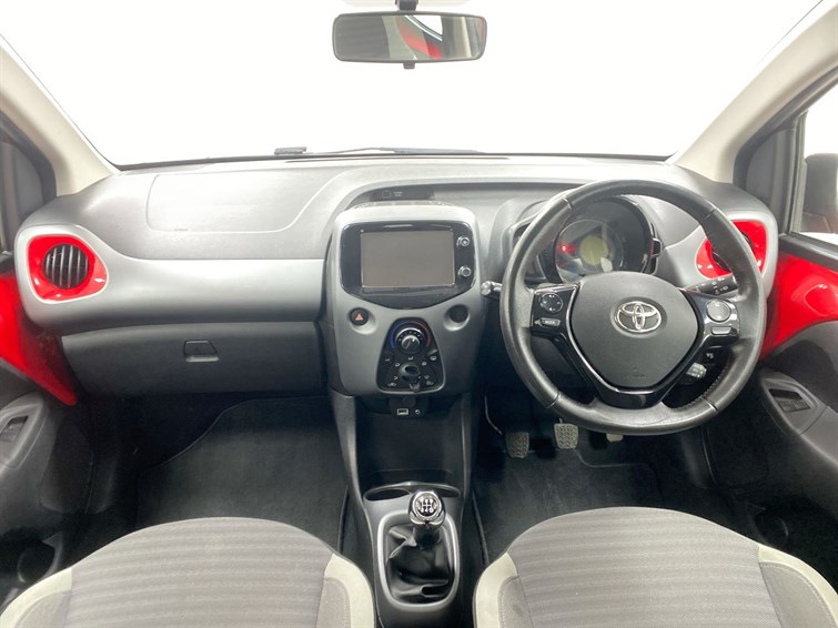 Used Toyota AYGO 2018 for sale - 77627023: Photo 4