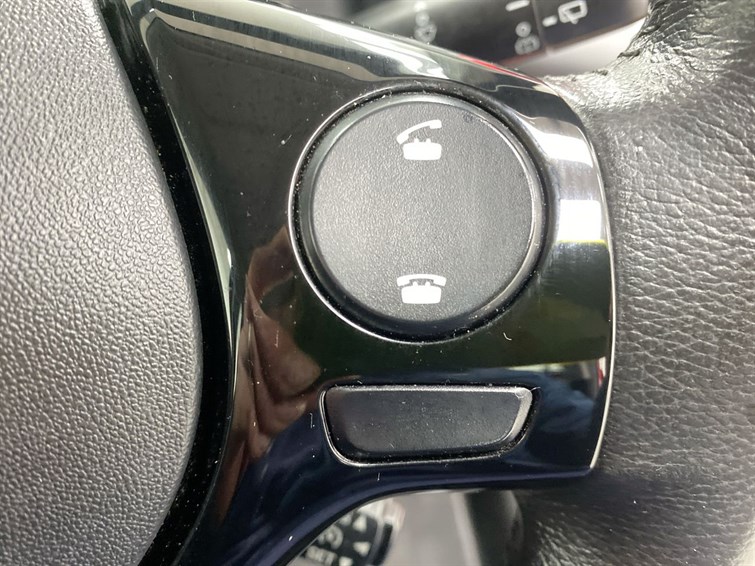 Used Toyota AYGO 2018 for sale - 77627023: Photo 40