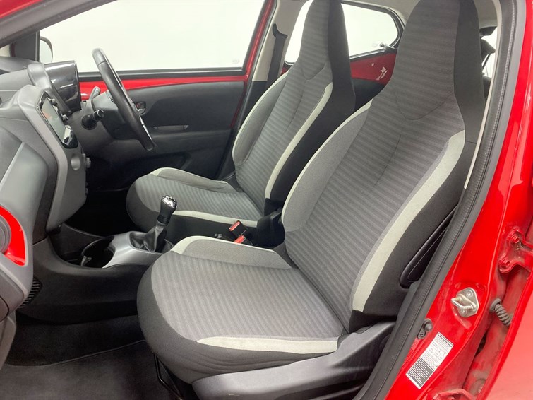 Used Toyota AYGO 2018 for sale - 77627023: Photo 51