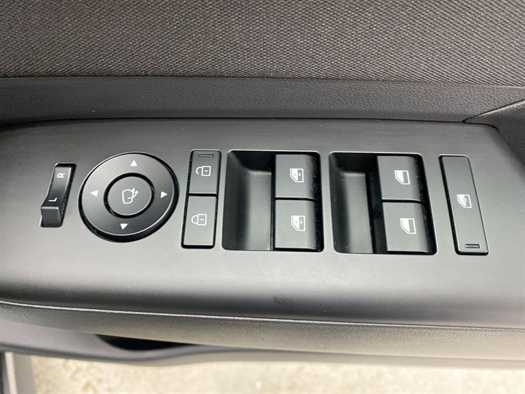 Used Hyundai KONA 2023 for sale - 78081370: Photo 34