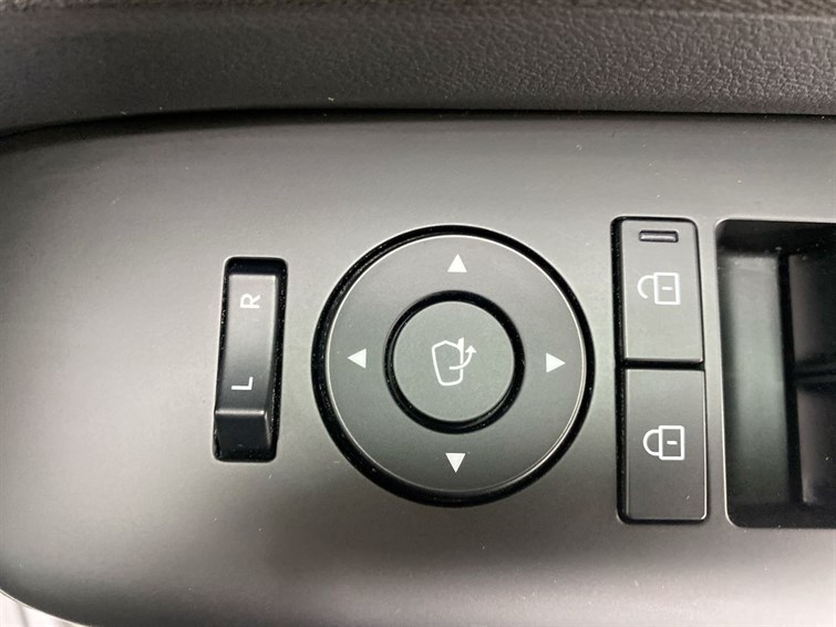 Used Hyundai KONA 2023 for sale - 78081370: Photo 35