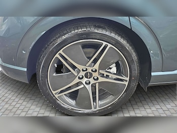 Used Genesis GV60 2026 for sale - 79239325: Photo