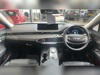 Used Genesis GV70 2025 for sale - 79428863: Photo