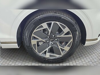 Used Genesis GV70 2026 for sale - 79215468: Photo