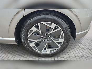 Used Genesis GV60 2026 for sale - 79190073: Photo