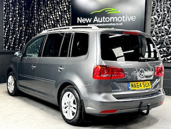 Used Volkswagen Touran 2014 for sale - 78785633: Photo