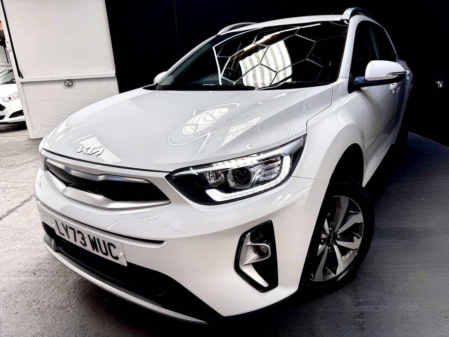 Used Kia Stonic 2024 for sale - 78035807: Photo 23