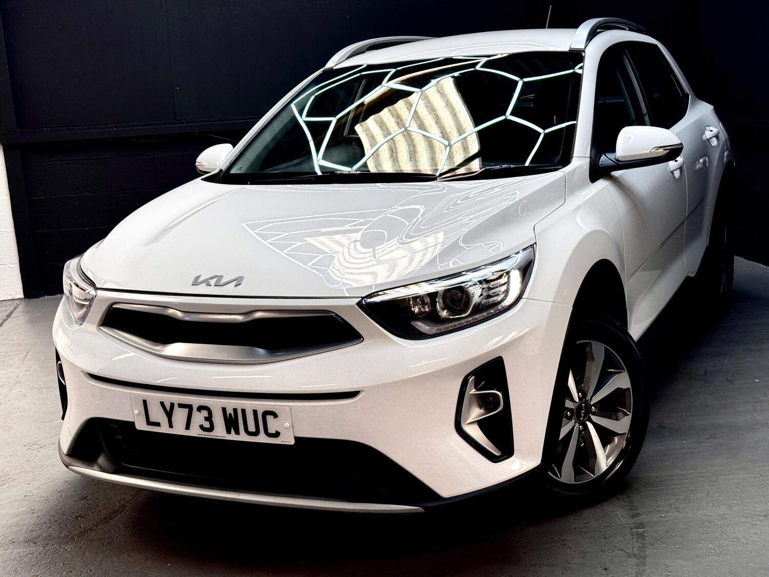 Used Kia Stonic 2024 for sale - 78035807: Photo 33