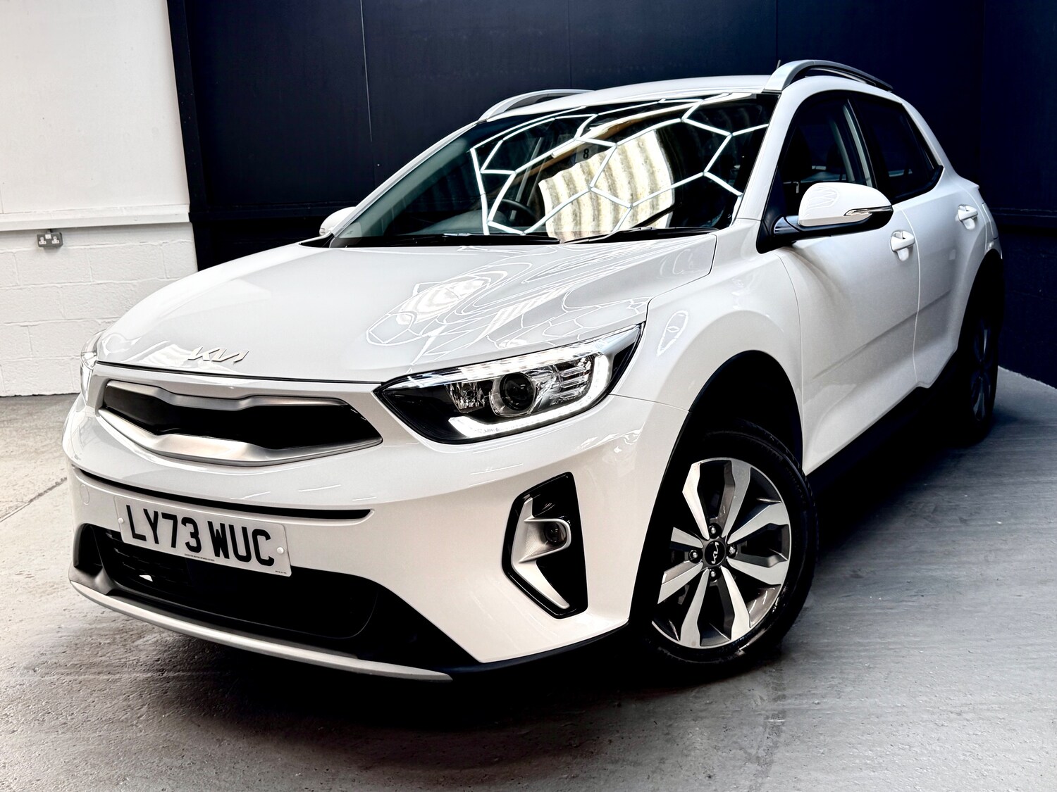 Used Kia Stonic 2024 for sale - 78035807: Photo 34