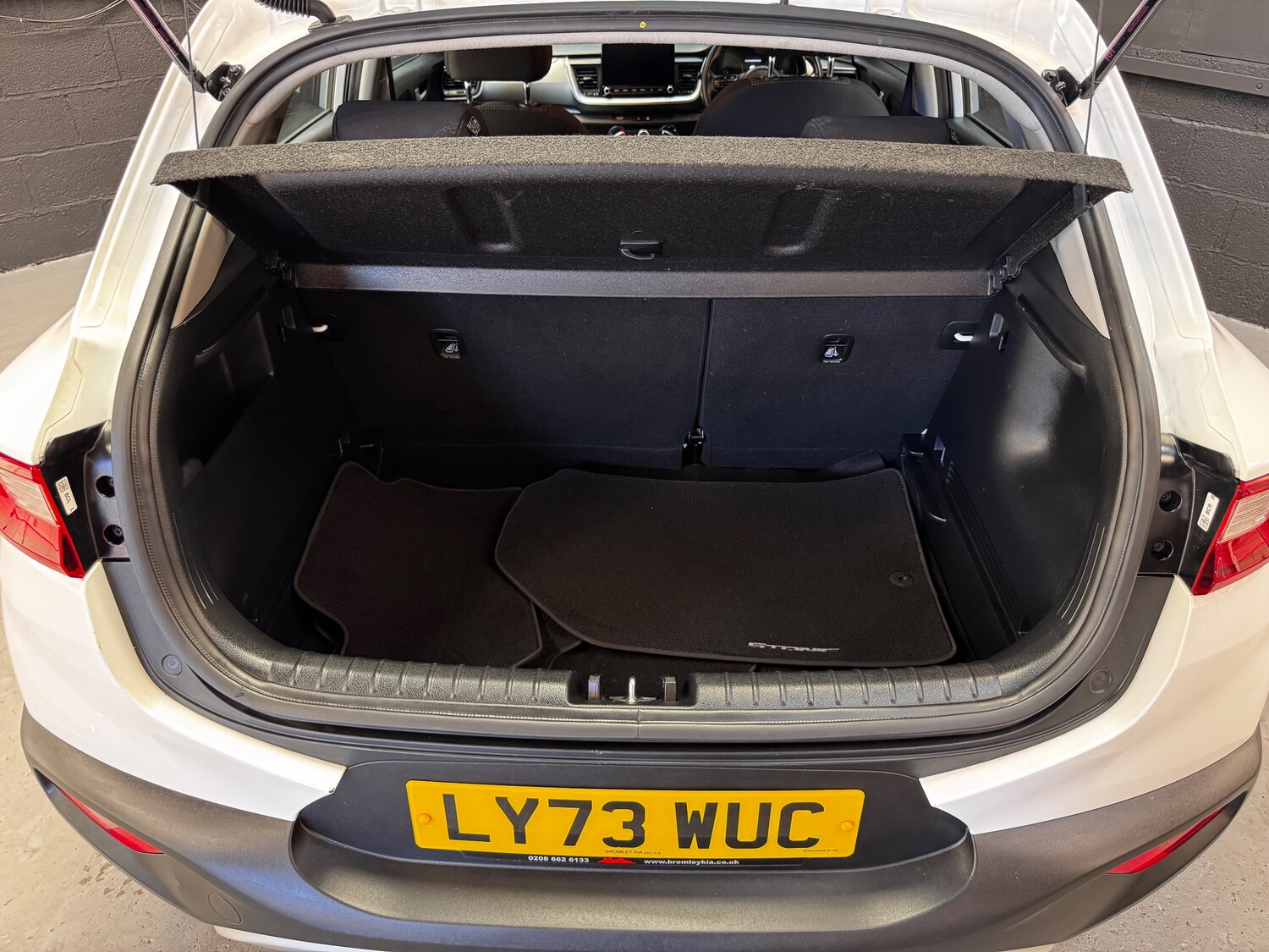 Used Kia Stonic 2024 for sale - 78035807: Photo 55