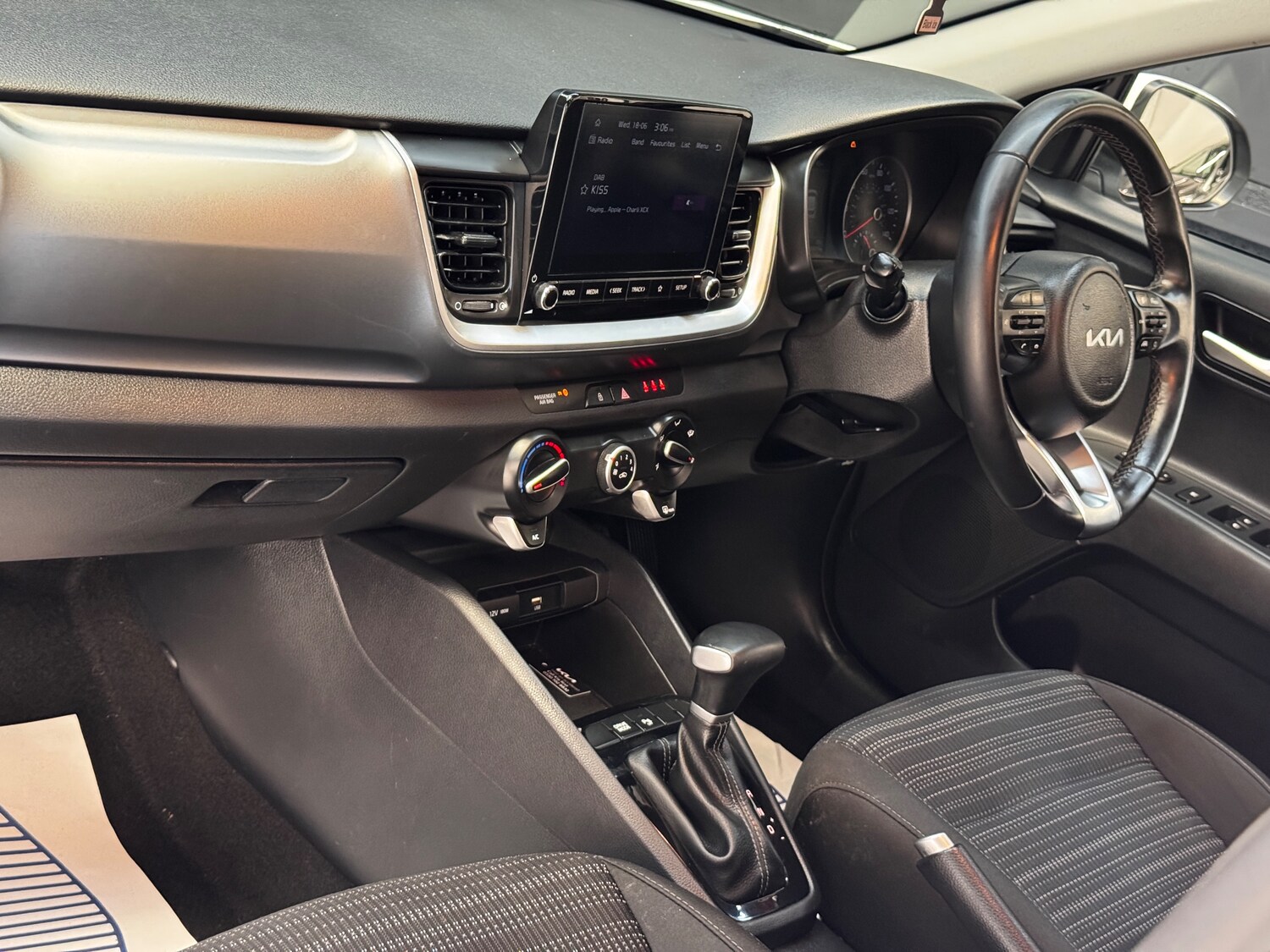 Used Kia Stonic 2024 for sale - 78035807: Photo 56