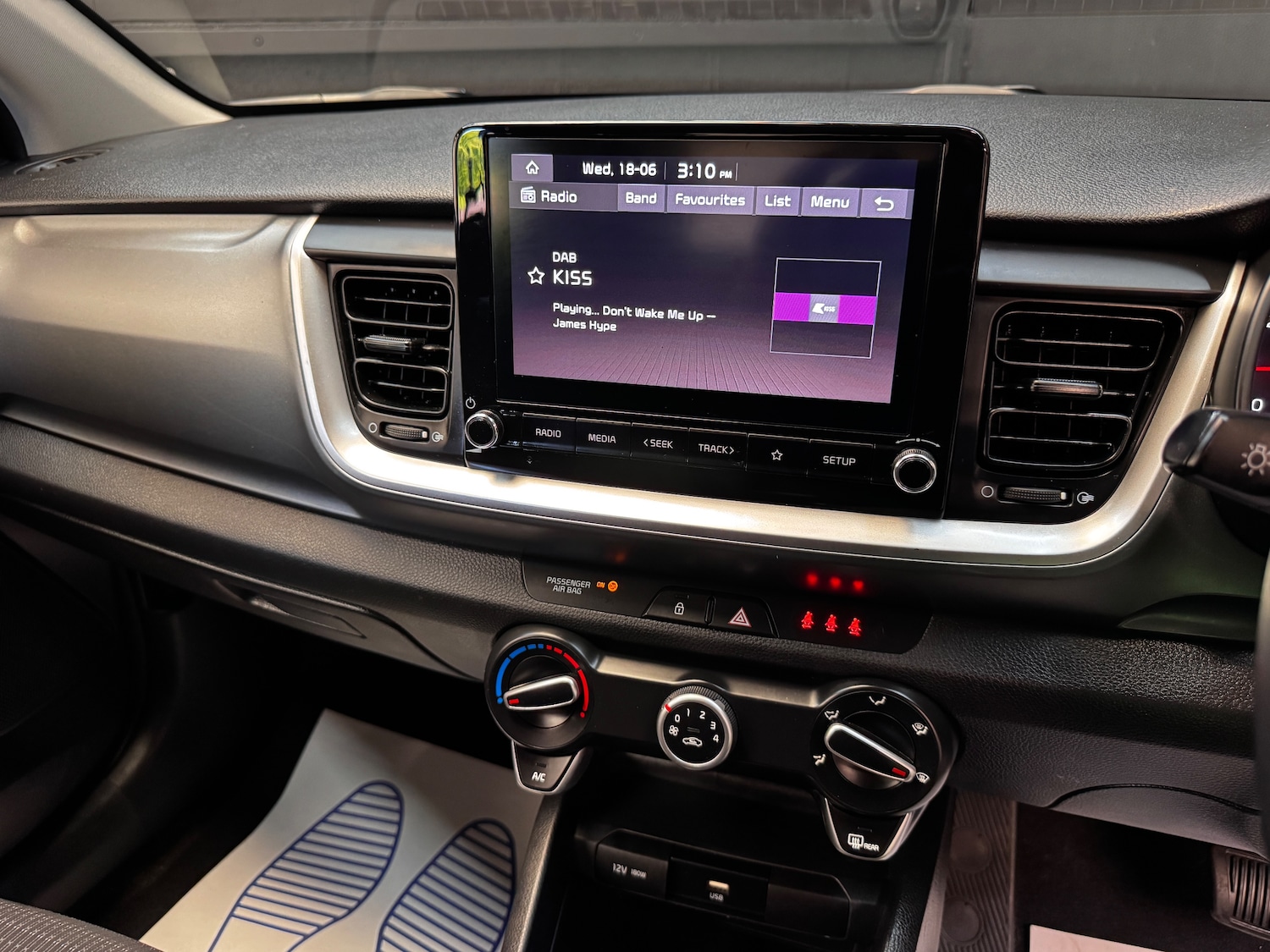 Used Kia Stonic 2024 for sale - 78035807: Photo 6