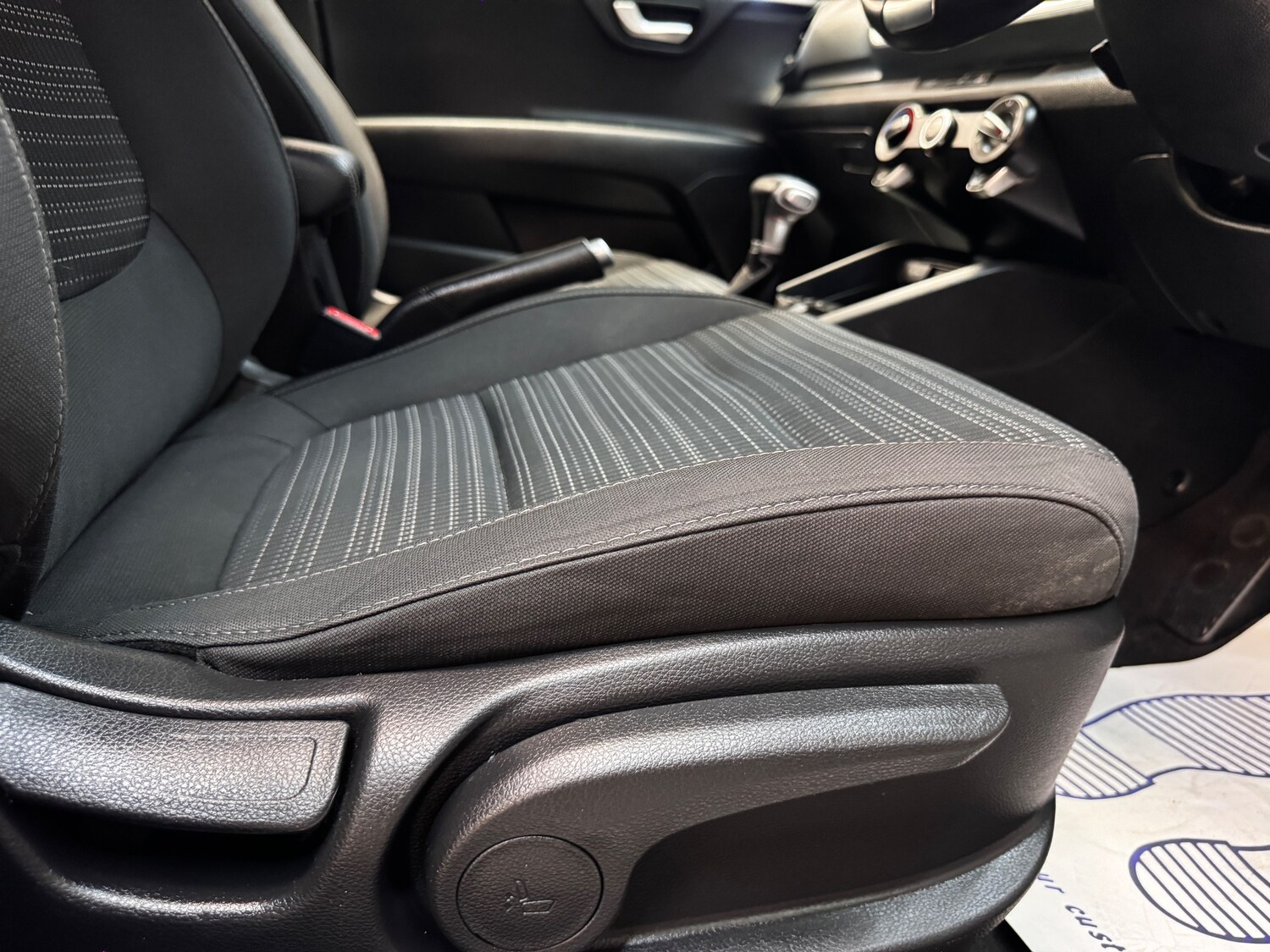 Used Kia Stonic 2024 for sale - 78035807: Photo 70