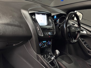 Used Ford Focus 2018 for sale - 78035803: Photo