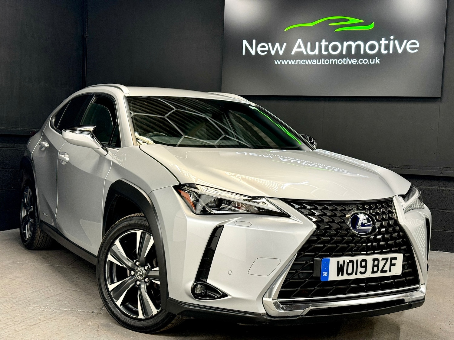 Used Lexus UX 2019 for sale - 78035816: Photo 1
