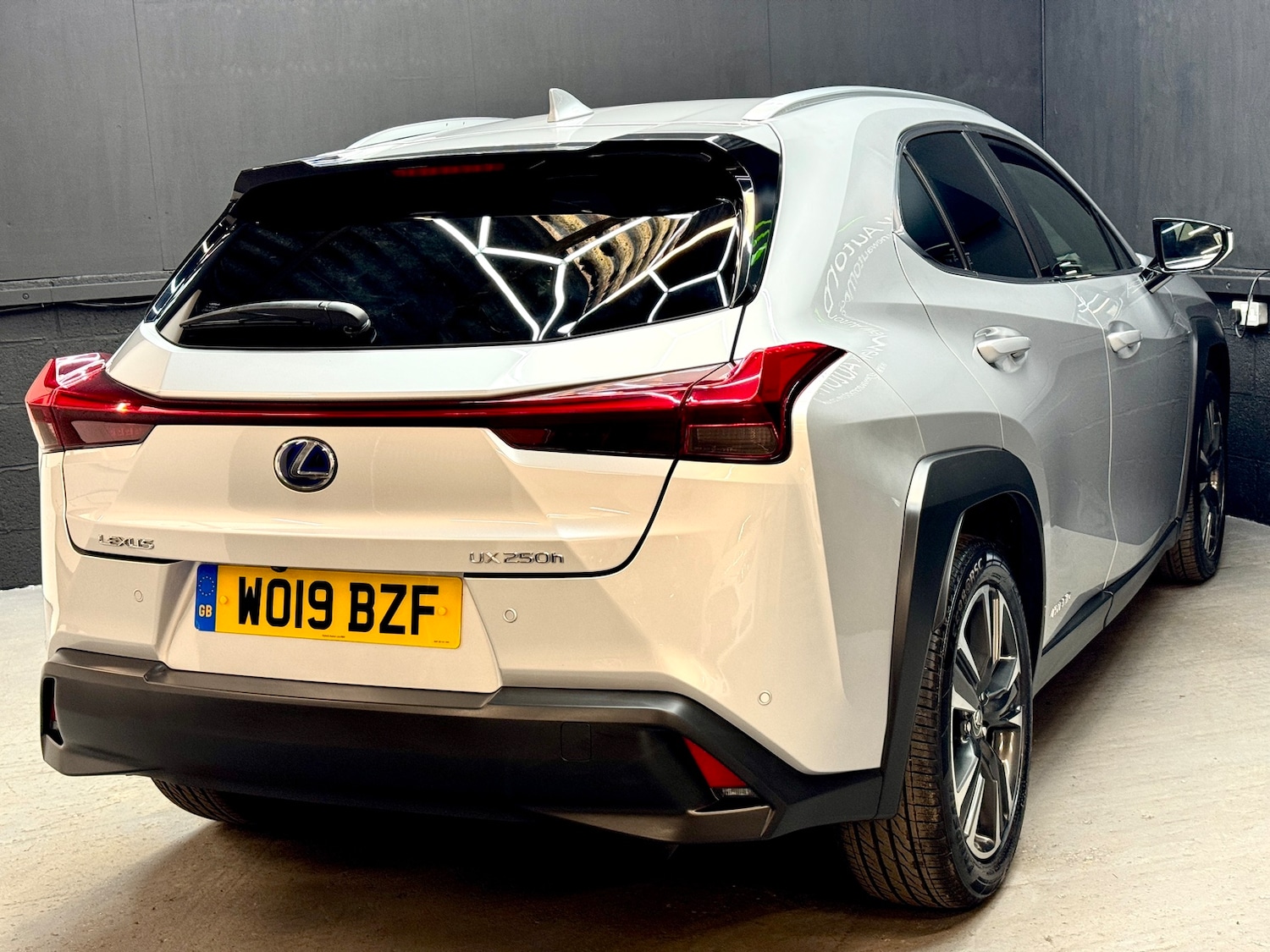 Used Lexus UX 2019 for sale - 78035816: Photo 27