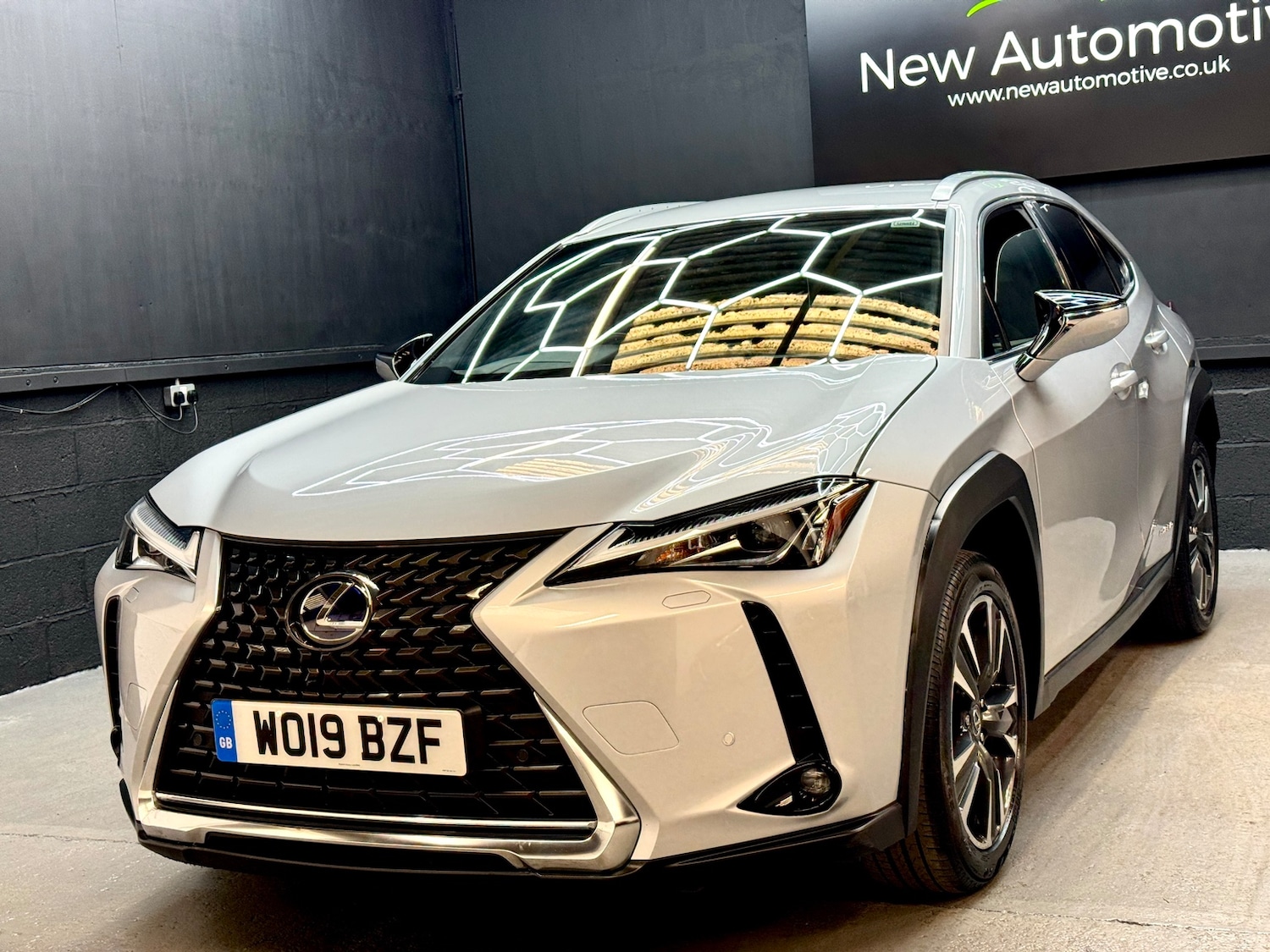 Used Lexus UX 2019 for sale - 78035816: Photo 4