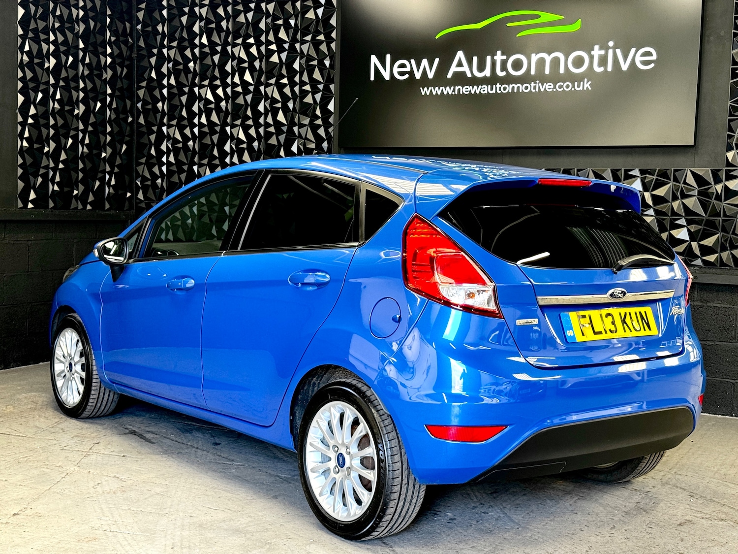 Used Ford Fiesta 2013 for sale - 78118137: Photo 11