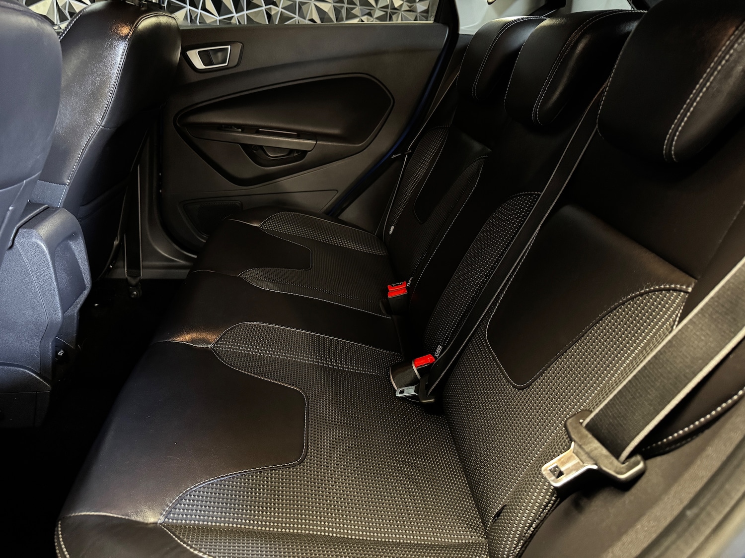 Used Ford Fiesta 2013 for sale - 78118137: Photo 16