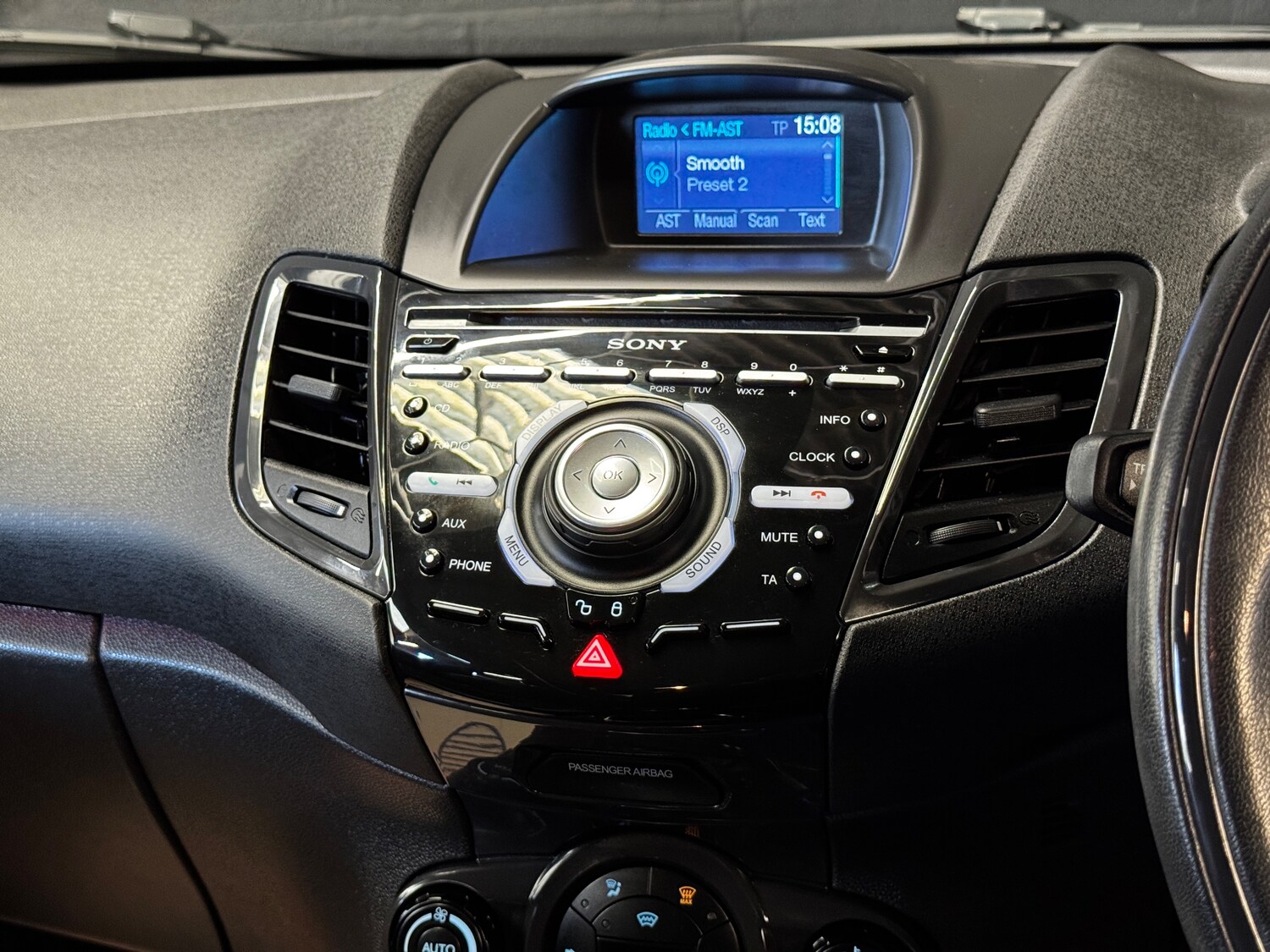 Used Ford Fiesta 2013 for sale - 78118137: Photo 17