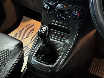 Used Ford Fiesta 2013 for sale - 78118137: Photo