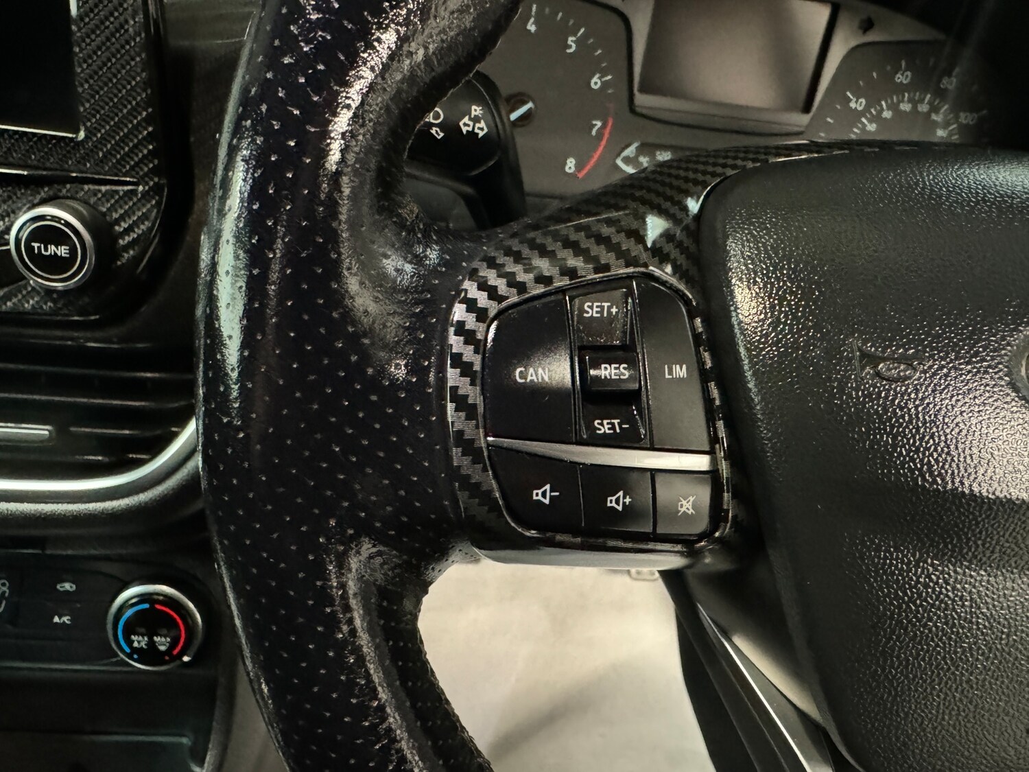 Used Ford Fiesta 2018 for sale - 78035792: Photo 24