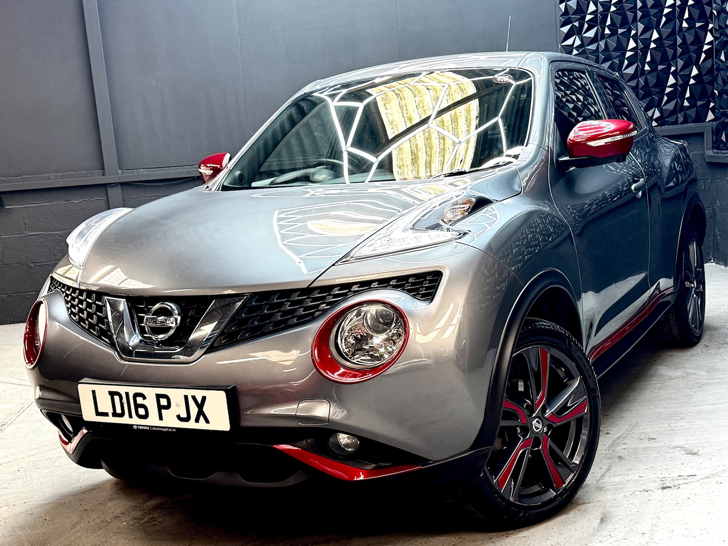 Used Nissan Juke 2016 for sale - 78207043: Photo 25